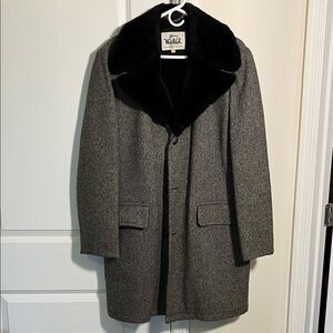 Woolrich 1970’s Black and Gray Woolrich Sheep Coat Jacket